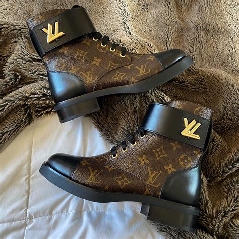 louis vuitton wonderland flat ranger boots